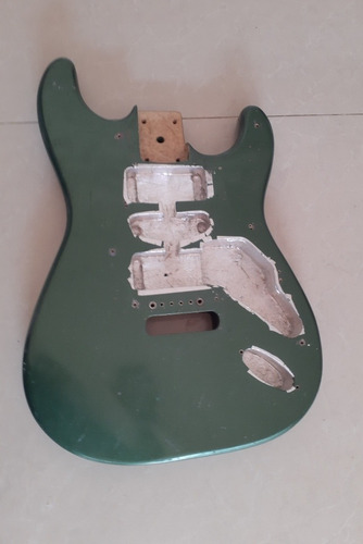 Cuerpo Stratocaster Económico Para Proyecto (Usado)
