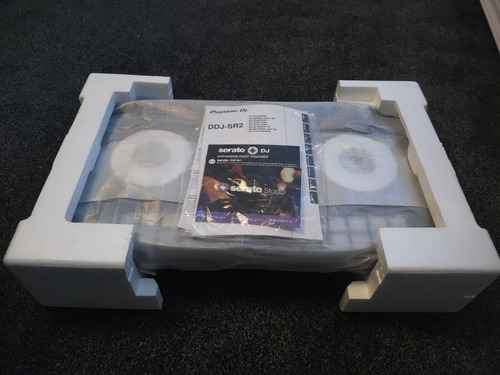 Imagen 2 de 3 de Pioneer Ddj Sr2 Controller Serato Dj Pro