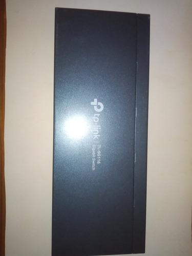 Imagen 4 de 7 de Switch Gigabit 16 Puertos Tplink Tlsg116 Usado