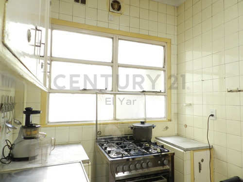 Imagen 18 de 21 de Venta Depto. 4 Amb Caballito Con Dependencia / Excelente Ubicación