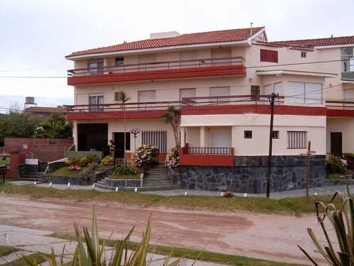 Imagen 3 de 30 de Alquiler Departamentos 2 Ambientes Villa Gesell A 1 Cuadra De La Playa. Paseo 129 Y Av 1 Y Paseo 133 Y Av 1 Leer Descripción