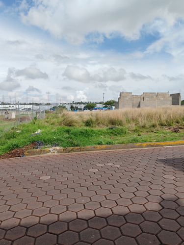 Venta De Terreno A Espaldas Del Parque Finsa