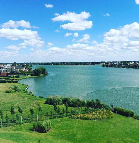 Imagen 15 de 30 de Departamento Premium Con Vista Al Lago En Yoo4 - Nordelta