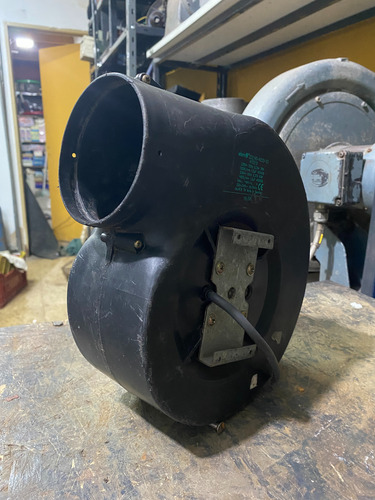Turbina Soplador Ebm Papst 75w 1500u/min G2e140-no35-23 (Usado)