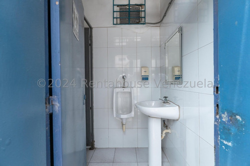 Fondo De Comercio En Venta En La Floresta Mls 24-25720 Yf