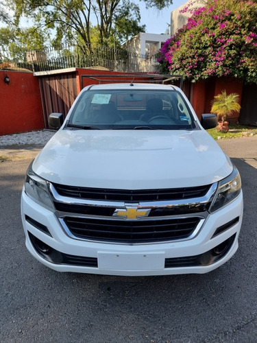 Imagen 6 de 12 de Chevrolet S-10 2.5 Cabina Regular Mt 2017