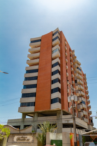 Apartamento Dinastia 3, Av Bolívar, Lechería
