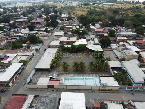 Gran Lote De Terreno O Club En El Centro De Palo Negro Db 24-17256