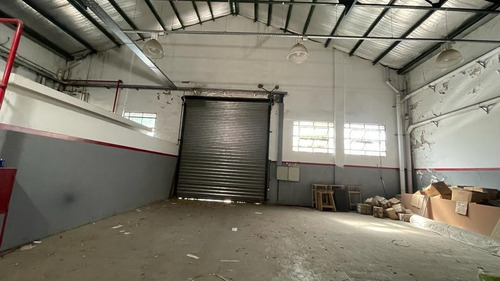 Imagen 6 de 12 de Depósito En Alq/vta De 2080m2 - Pompeya