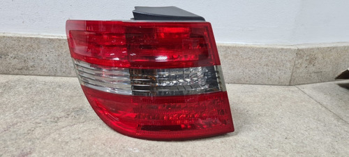Lanterna Lado Esquerdo Mercedes B200/b180/b170