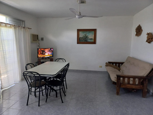 Departamento En Venta - 2 Dormitorios 2 Baños - Cochera - 80mts2 - Las Grutas