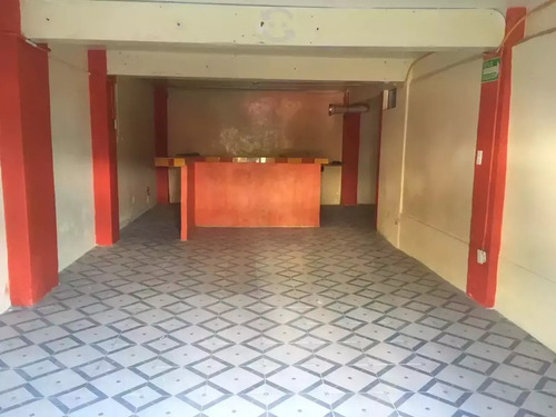 Imagen 1 de 3 de Local Comercial En Portales.