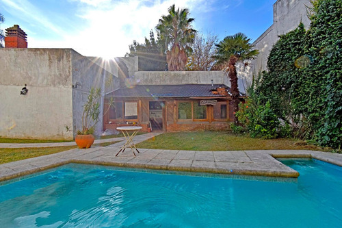 Venta Casa 6 Amb Jardin Y Pileta Parque Patricios