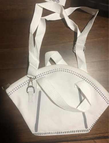 Imagen 7 de 7 de Bolsa De Mano Pequeña Tipo Cubrebocas Kn95