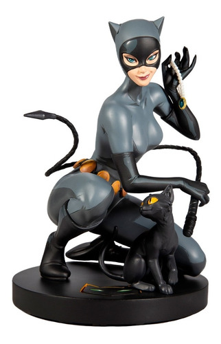 Dc Designer Catwoman Estatua Stanley Lau Artgerm - Dc Direct