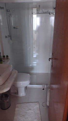 Imagem 17 de 18 de Apto Itaquera | 3 Quartos | 69 M² | Cond: R$753.00 | 2 Vagas - Amlrjd