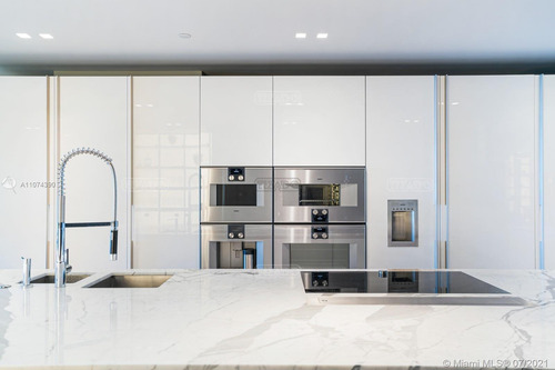 Imagen 14 de 22 de Departamento En Venta Ubicado En Bal Harbour, Miami