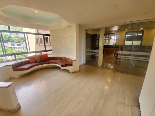 Imagen 19 de 30 de Vendo/alquilo Apartamento 390m2 5h/5b/4p Los Palos Grandes 3637