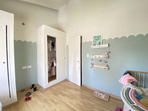 Casa En Venta De 3 Dormitorios En Barrio Cerrado La Casualidad.apto Credito