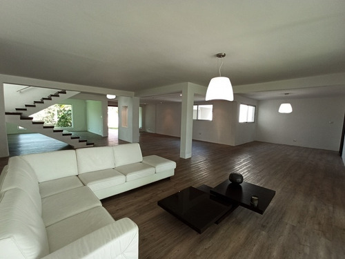 Imagen 3 de 25 de Adriana Atienzo Vende | Moderna Casa En Guataparo Country Club (foc-648)