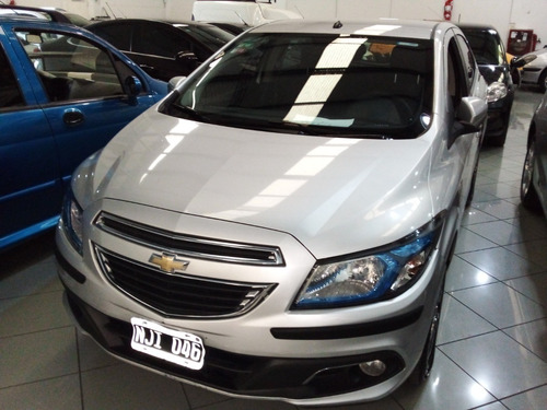 Imagen 11 de 13 de Chevrolet Onix Ltz Full 2013 Oficial Gm