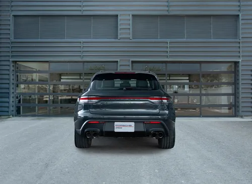 Porsche Macan T