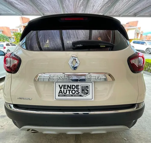 Renault Captur 2.0 Intens Automática