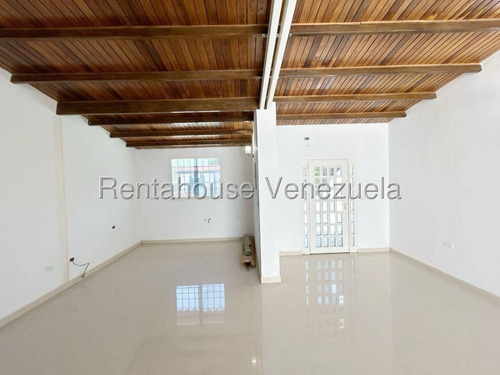 Nataly Zambrano*25-18080 Bella Moderna Acabados De Primera Casa (1 Nivel) En Venta En Tierra Del Sol, Para Empezar Una Nueva Historia Con Tu Familia .