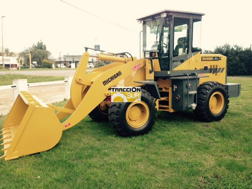 Imagen 14 de 18 de Michigan R55iii 100hp Cummins Convertidor 1 Mts3 Dol Oficial