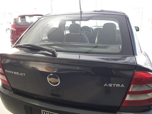 Imagen 5 de 15 de Chevrolet Astra 2.0 Gl 2009