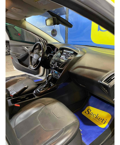 Ford Focus 2.0 TITANIUM FASTBACK 16V FLEX 4P POWERSHIFT