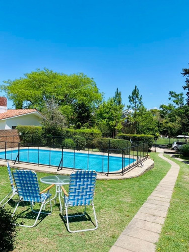 Imagen 28 de 30 de Casa Con Pileta Para 6/8 Personas En Hermoso Barrio