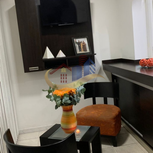 Imagen 3 de 7 de Apartamento En Venta En Macuto De 2 Hab. 2 Baños Ref 810
