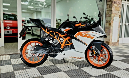 Imagen 4 de 14 de Ktm Rc200 '17 - 28.500km - Perfecto Estado!