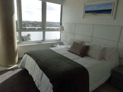 Apartamento Carrasco Venta Y Alquiler 2 Dormitorios Avenida De Las Américas Ed. Faros Ve Mar O Lago