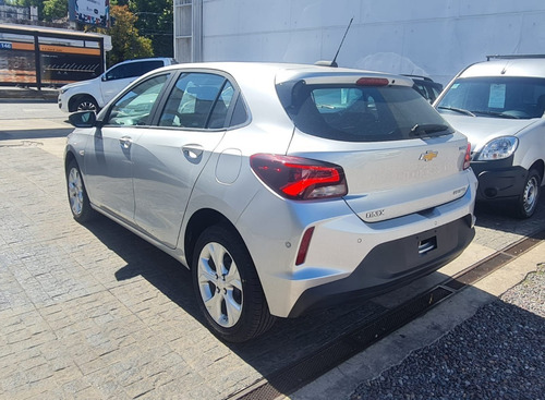 Imagen 3 de 16 de Nuevo Chevrolet Onix Premier Automatico 1.0t 0km 2022 Pp6 ##