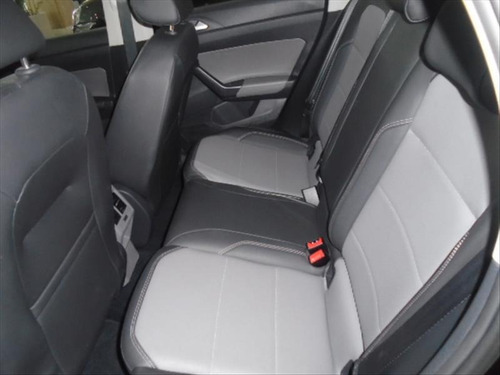 Volkswagen Polo Polo 1.0 200 Highline Automático