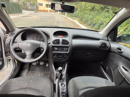 Imagem 4 de 9 de Peugeot Sensation 1.0 Flex 2006