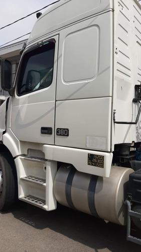 Volvo Nh380 - Ano 2001/2002