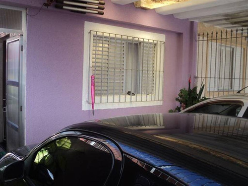 Imagem 8 de 30 de Bem Perto Da Praia Num Terreno De 5 X 25 Com Duas Vagas De Garagem - Hm663