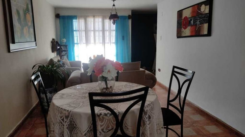 Imagen 3 de 12 de Townhouse En San Diego, La Esmeralda