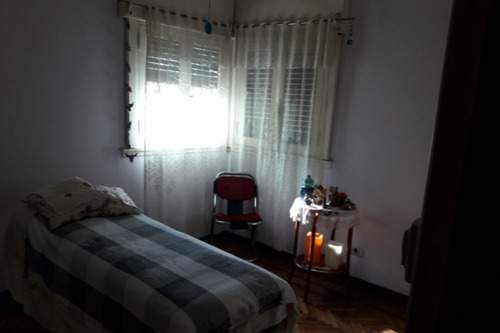 Imagen 3 de 11 de Casa En Venta En Villa Sarmiento