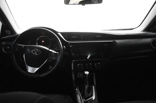 Imagen 12 de 15 de Toyota Corolla 2017 1.8 Le Cvt