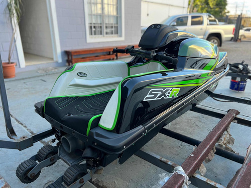 Imagen 6 de 25 de Kawasaki 1500 Sxr