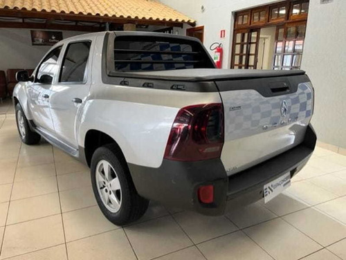 Imagem 4 de 10 de Renault Oroch 16 4x2 2019