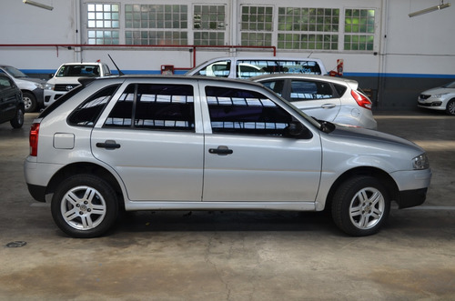 Volkswagen Gol 1.6 Look Power 5 Puertas 2008 - Unico