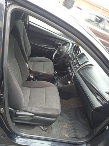 Toyota Yaris Semifull