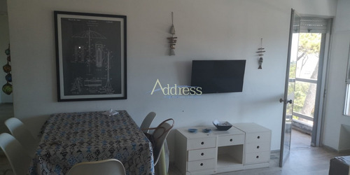 Apartamento En Mansa 1 Dormitorio Con Cochera- Ref: 3080