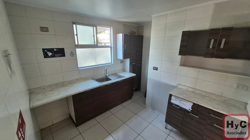 Arriendo Oficinas En Quilicura 8 Privados 9-b Y 2- E
