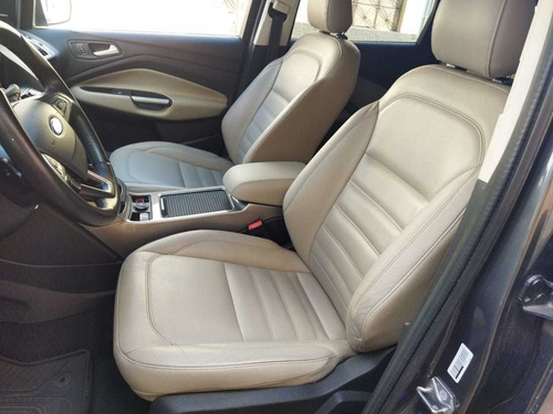 Imagen 8 de 11 de Ford Escape 2018 2.0 Titanium Ecoboost At